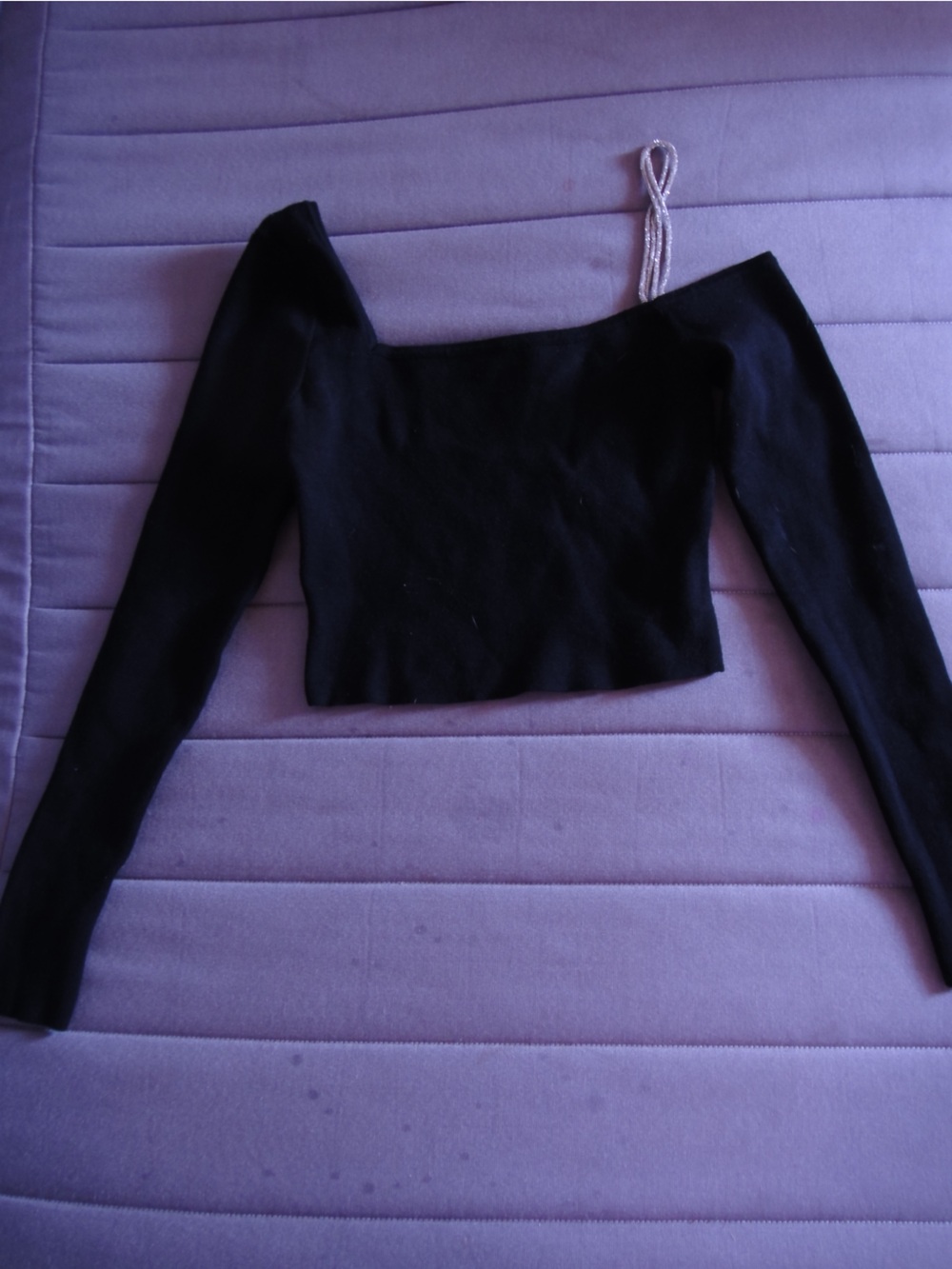 Forever 21 Black Off-the-Shoulder Crop Sweater